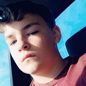 Meet your Posher, Aaron